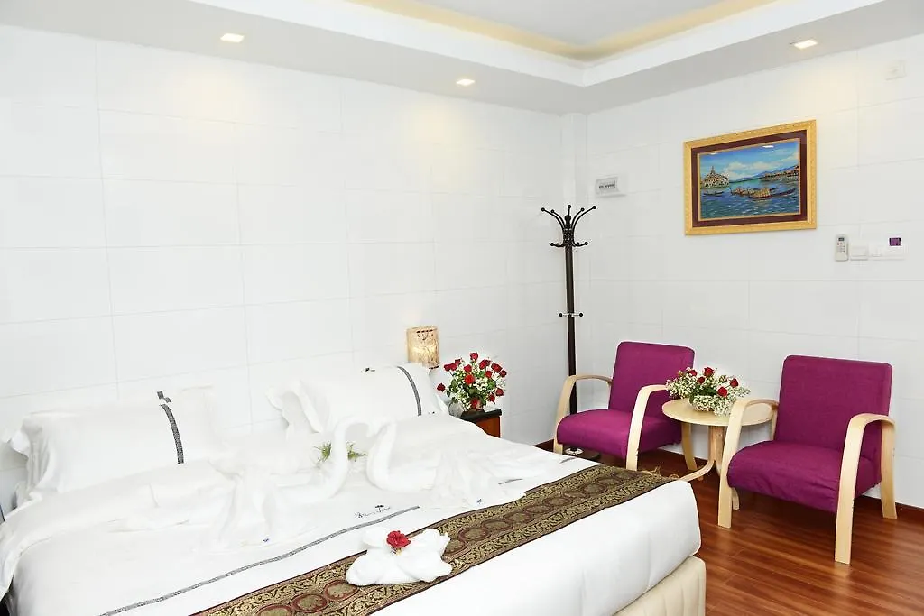 8Day Hotel Yangon