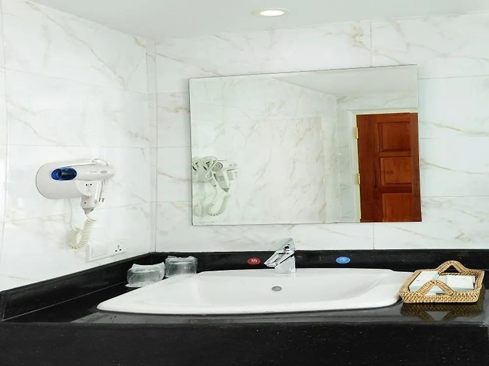 8Day Hotel Yangon