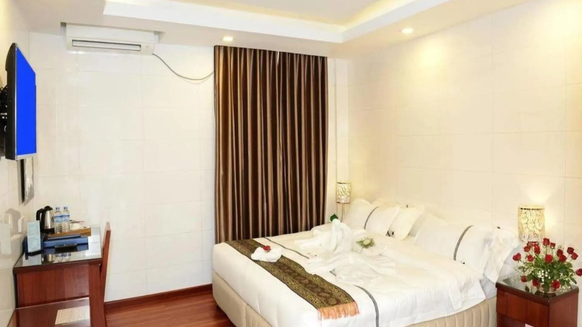 8Day Hotel Yangon